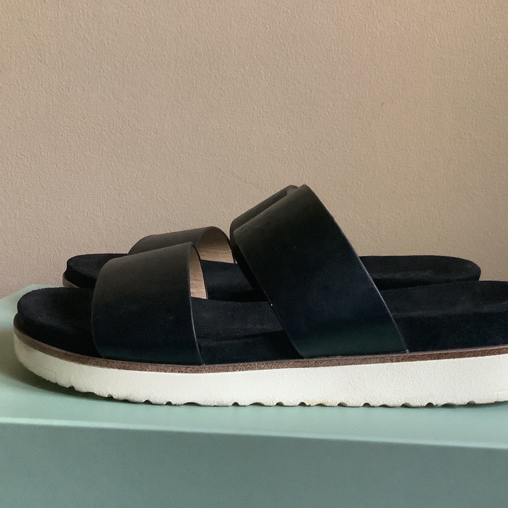 XOXO Dylanne sandals